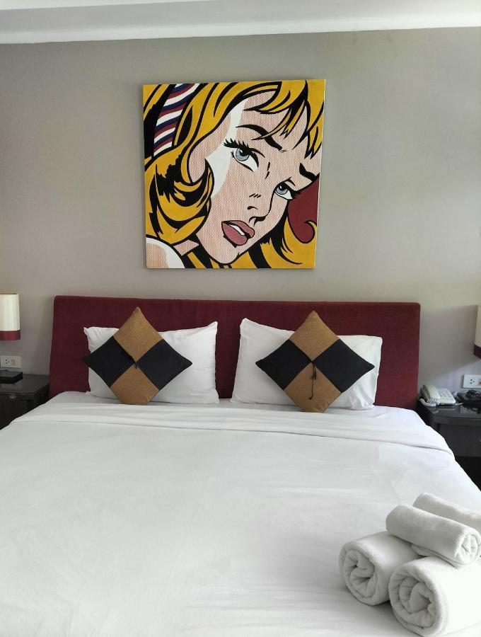 Kata Beach Studio Phuket Екстер'єр фото