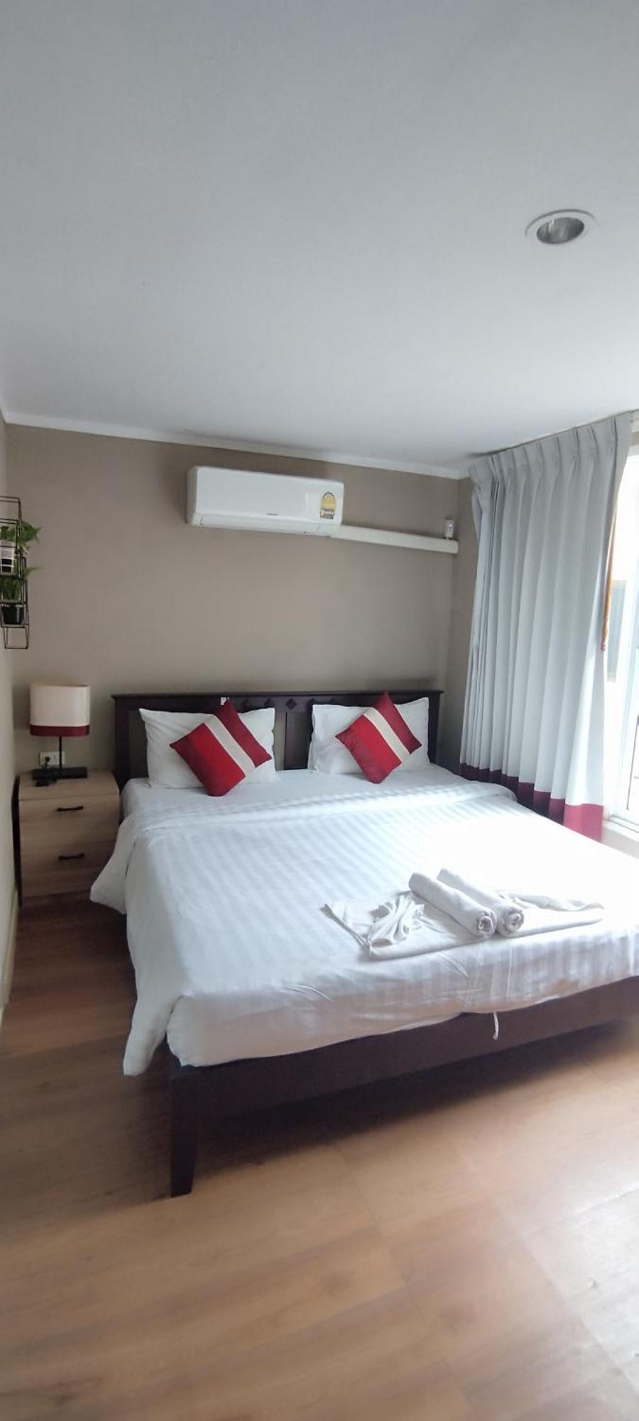 Kata Beach Studio Phuket Екстер'єр фото
