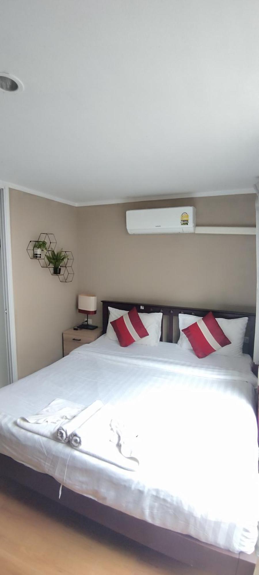 Kata Beach Studio Phuket Екстер'єр фото
