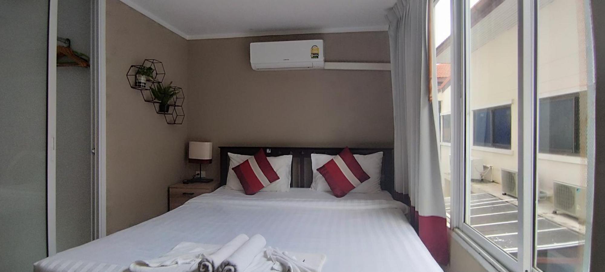 Kata Beach Studio Phuket Екстер'єр фото