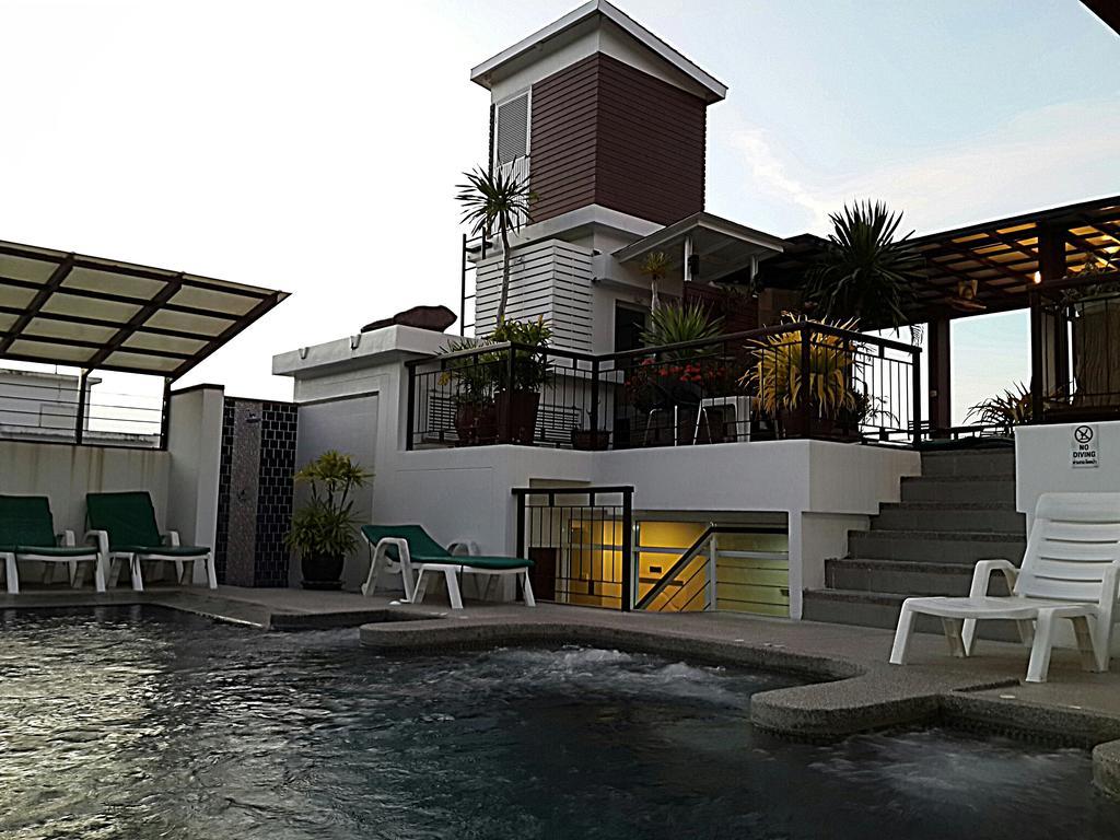 Kata Beach Studio Phuket Екстер'єр фото